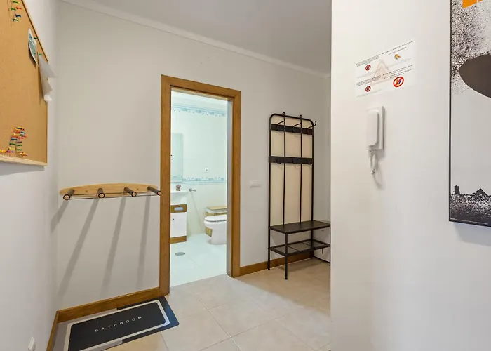 109 - The Peace Nook Ferrel (Leiria)